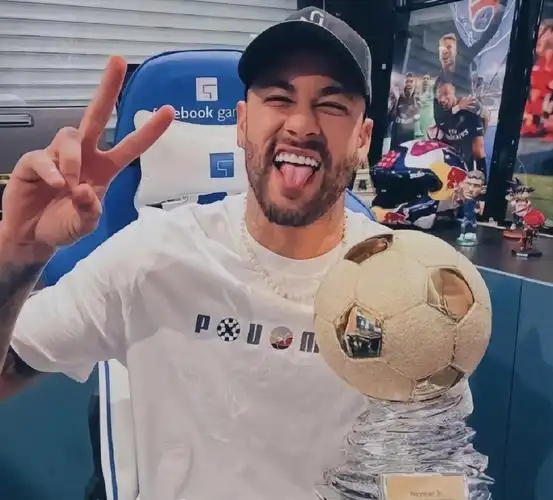 充满潜力的 充满潜力的